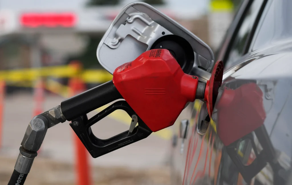 U.S. Gas Prices $4 Per Gallon